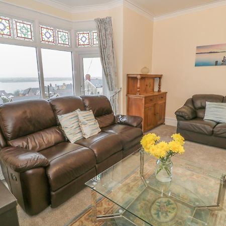 Preswylfa Villa Caernarfon Luaran gambar