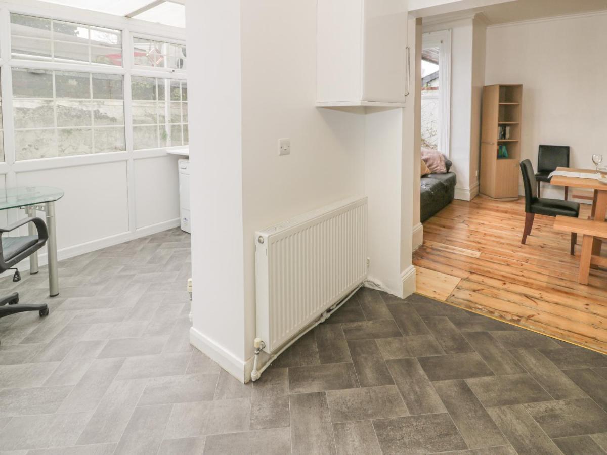 Preswylfa Villa Caernarfon Luaran gambar